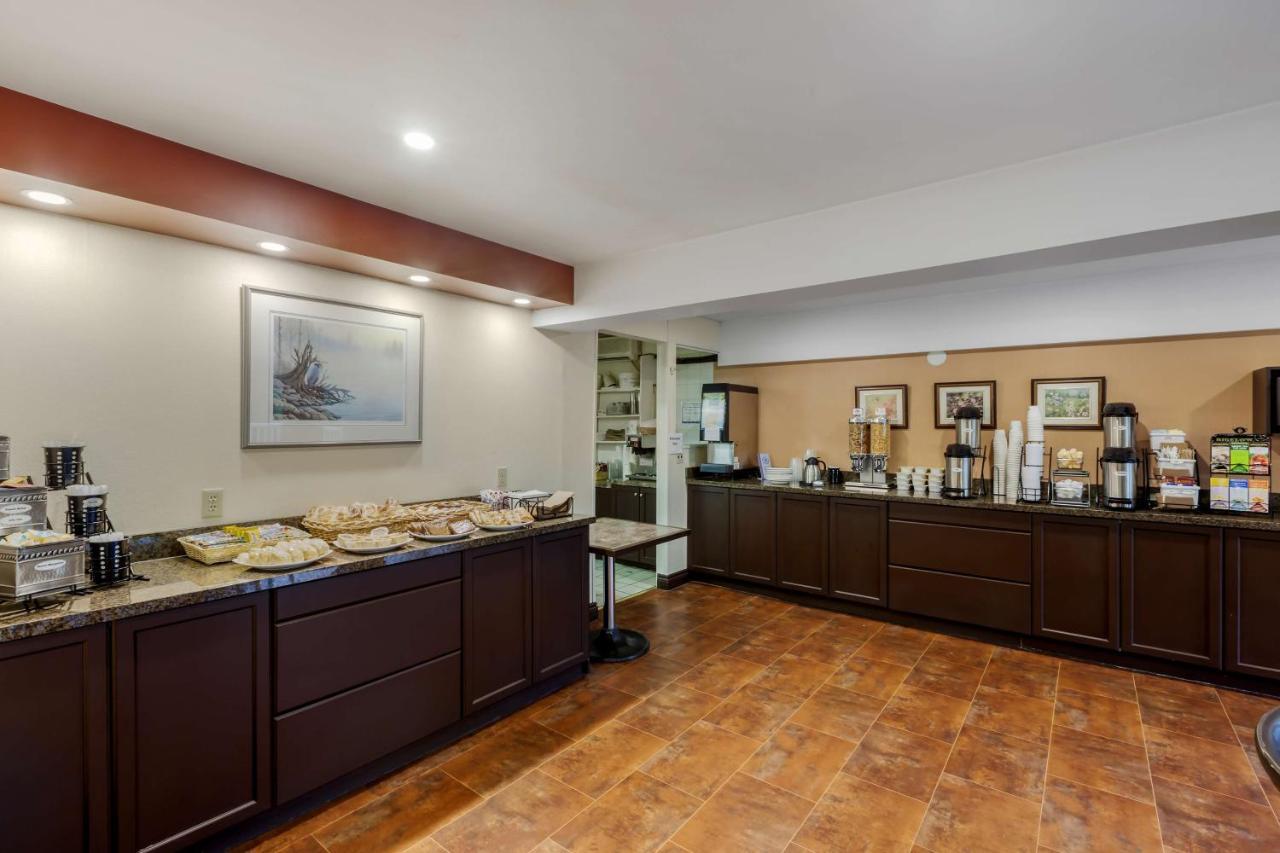 Best Western Plus Otonabee Inn Peterborough Bagian luar foto
