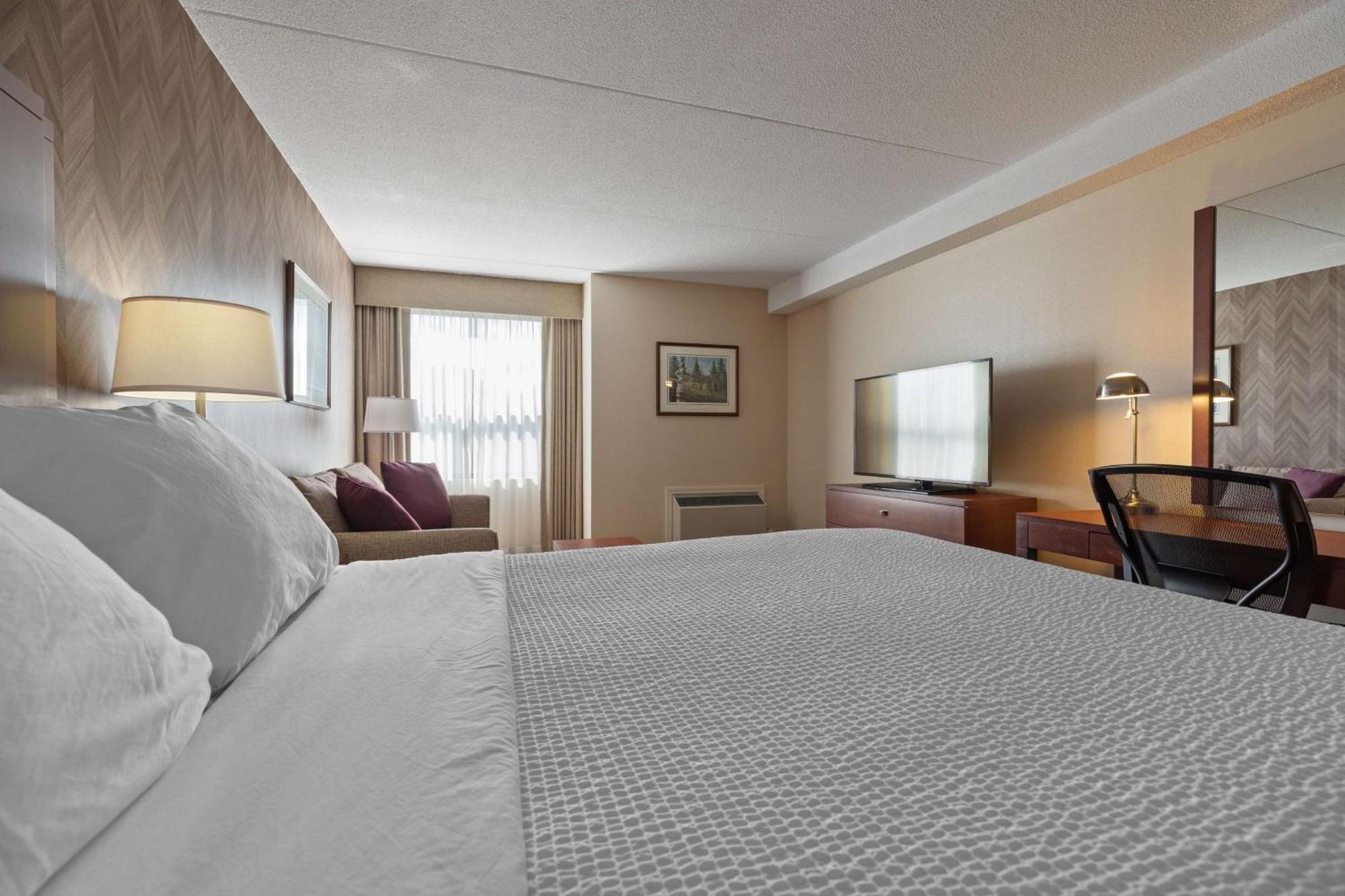 Best Western Plus Otonabee Inn Peterborough Bagian luar foto